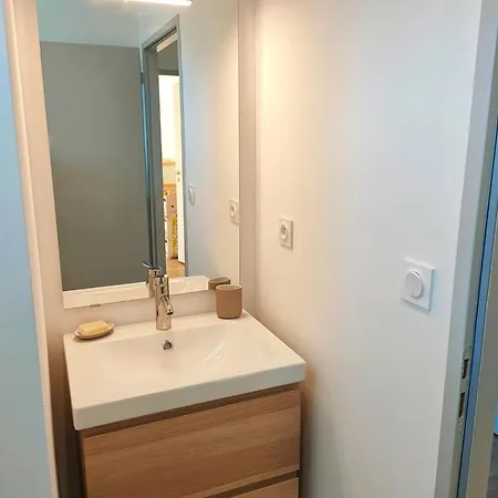 빌라 Moderne Avec Piscine Chauffee Et 5 *