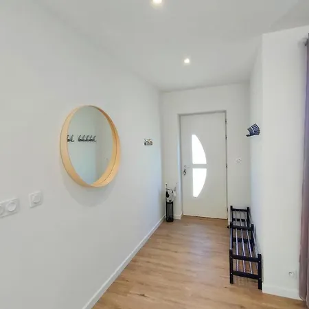 Moderne Avec Piscine Chauffee Et 5 마르세이앙