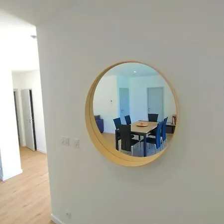 Moderne Avec Piscine Chauffee Et 5 빌라 *